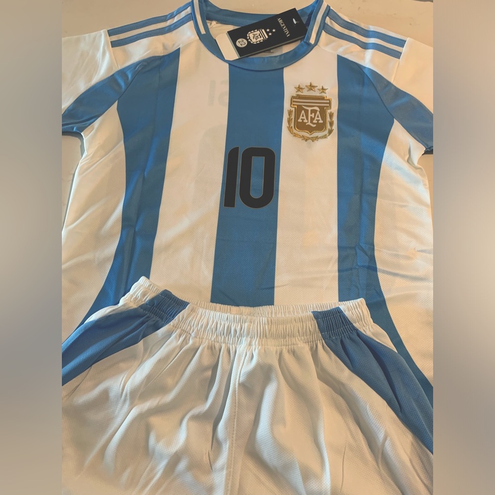 Kids Large Messi Soccer Jersey Kit Argentina New with Tags